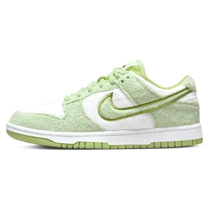 Nike Dunk Low SE Wmns 'Fleece - Honeydew'